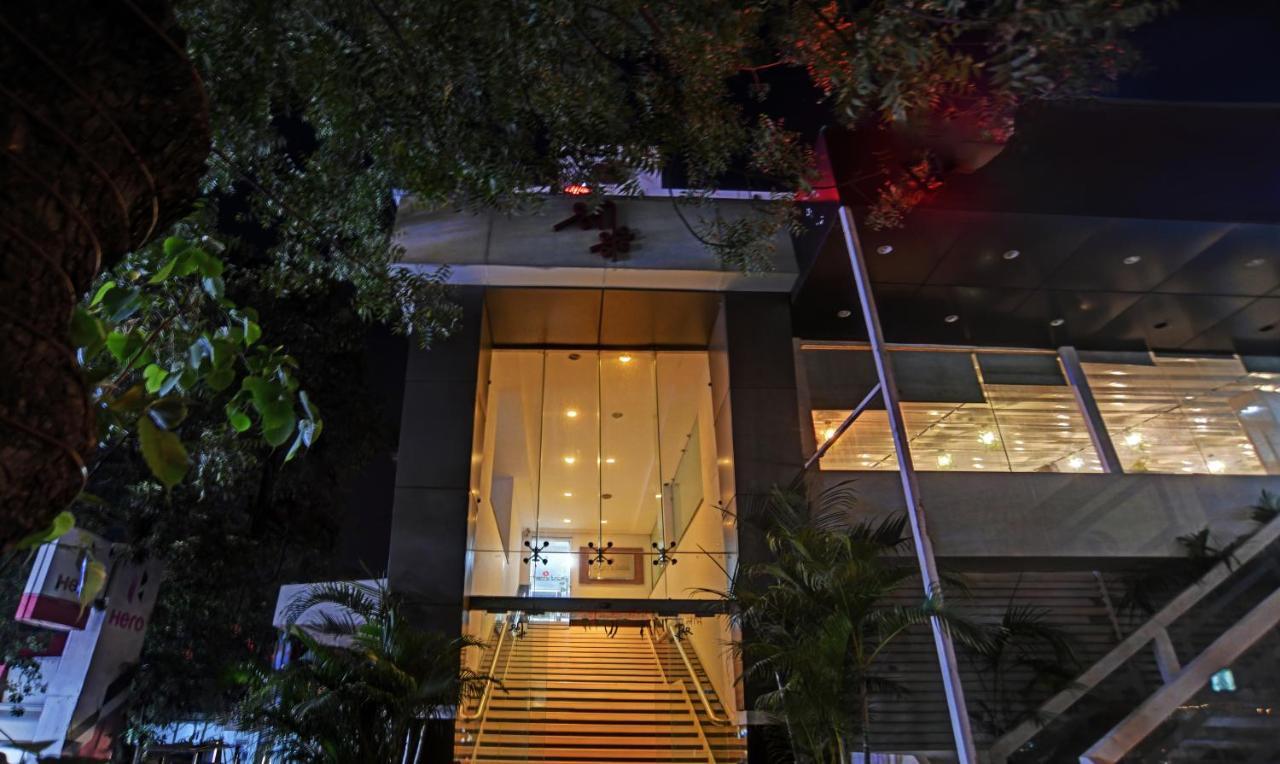 Treebo Cherry Tree Indore Dış mekan fotoğraf